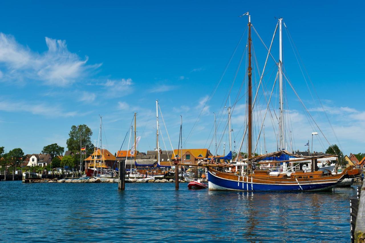 Hausboot Hilja Hotel Schleswig Ngoại thất bức ảnh