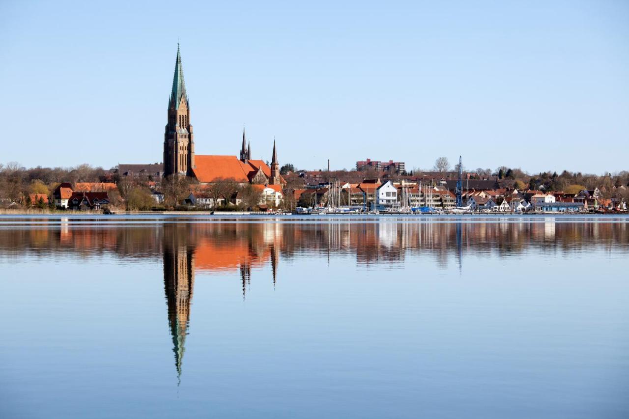 Hausboot Hilja Hotel Schleswig Ngoại thất bức ảnh