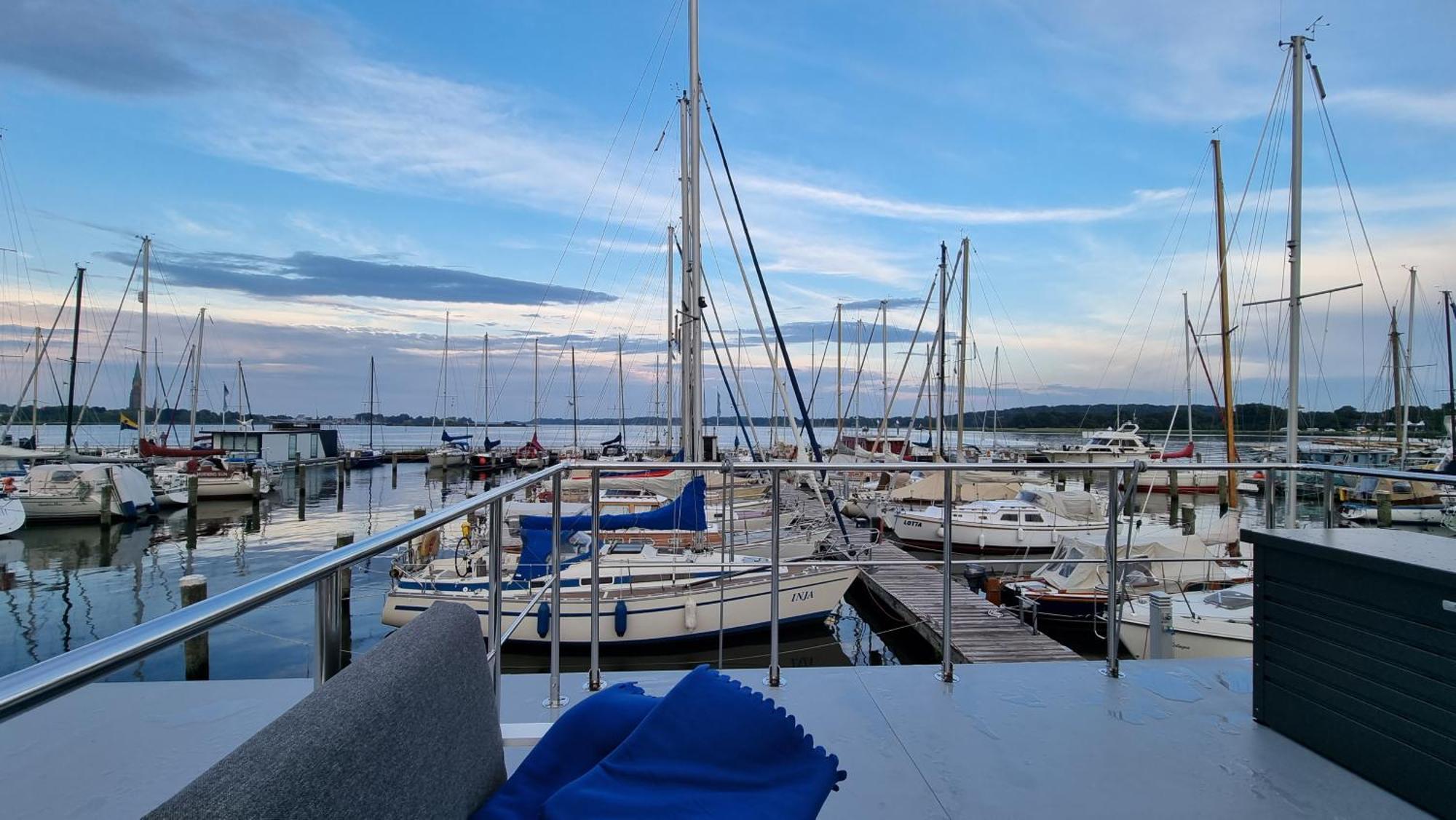Hausboot Hilja Hotel Schleswig Ngoại thất bức ảnh